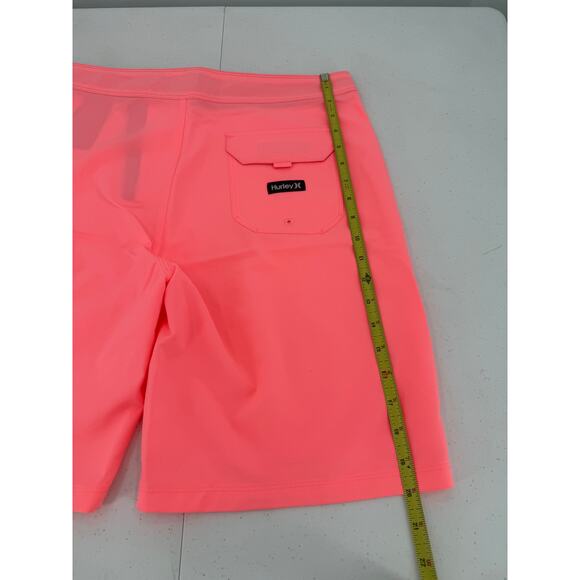 NWT Hurley One And Only 20" Board Shorts Crossdye Neon Pink Men's Size 30 - Picture 10 of 11